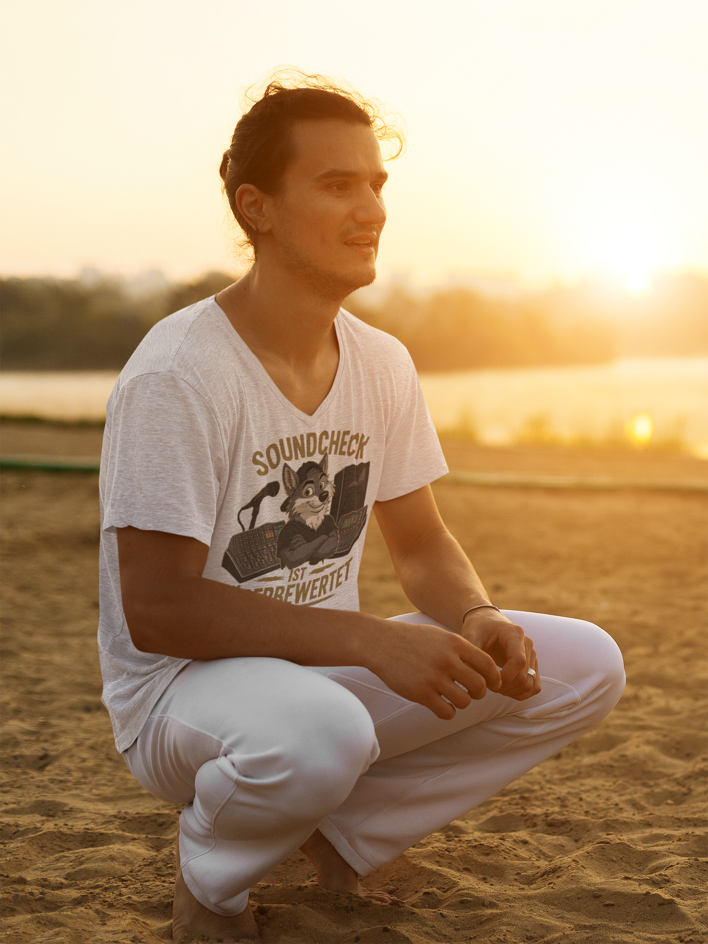 Soundcheck ist überbewertet - Wolf | T-Shirt Herren V-Ausschnitt
