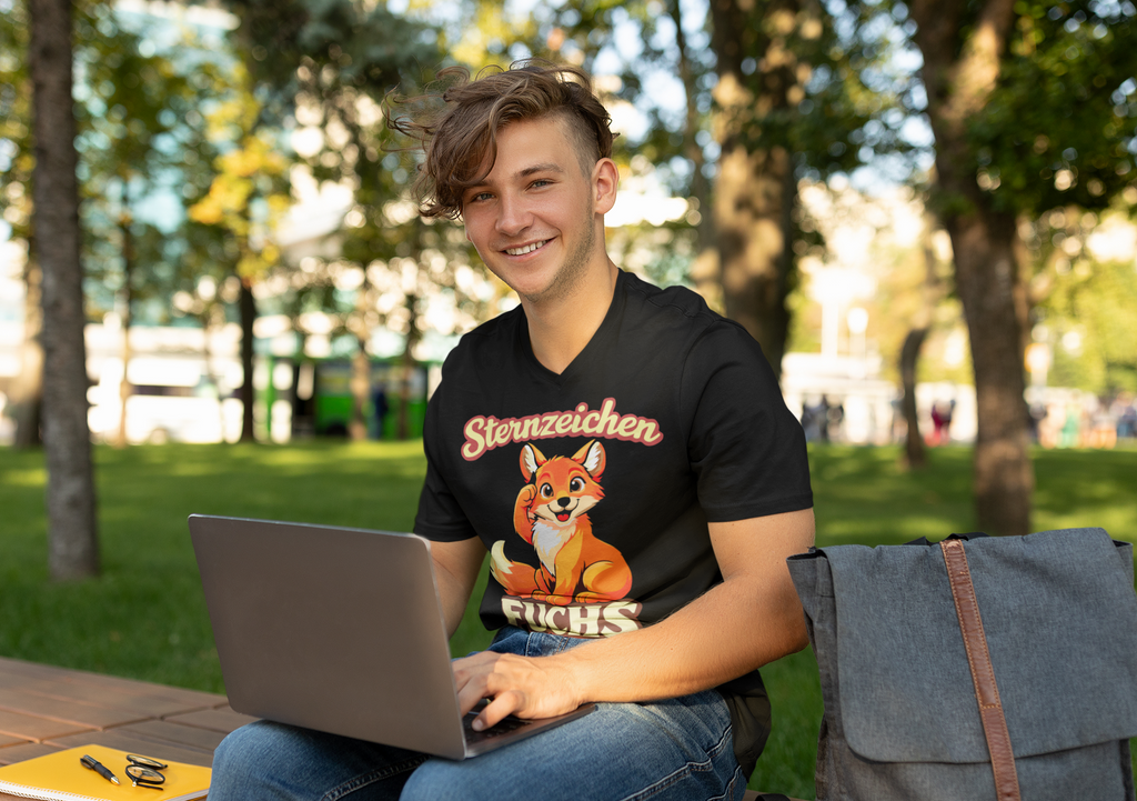 Sternzeichen Fuchs | T-Shirt Herren V-Ausschnitt